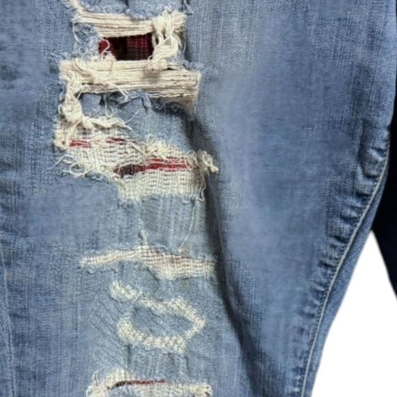 Torrid Boyfriend Straight Vintage Stretch Mid-Rise Rip & Repair Jean Size 18 - Picture 6 of 11
